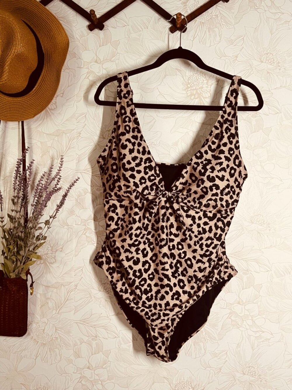 Leopard Print One-Piece Swimsuit With Bow Detail Size XL By Nicole Miller Studio